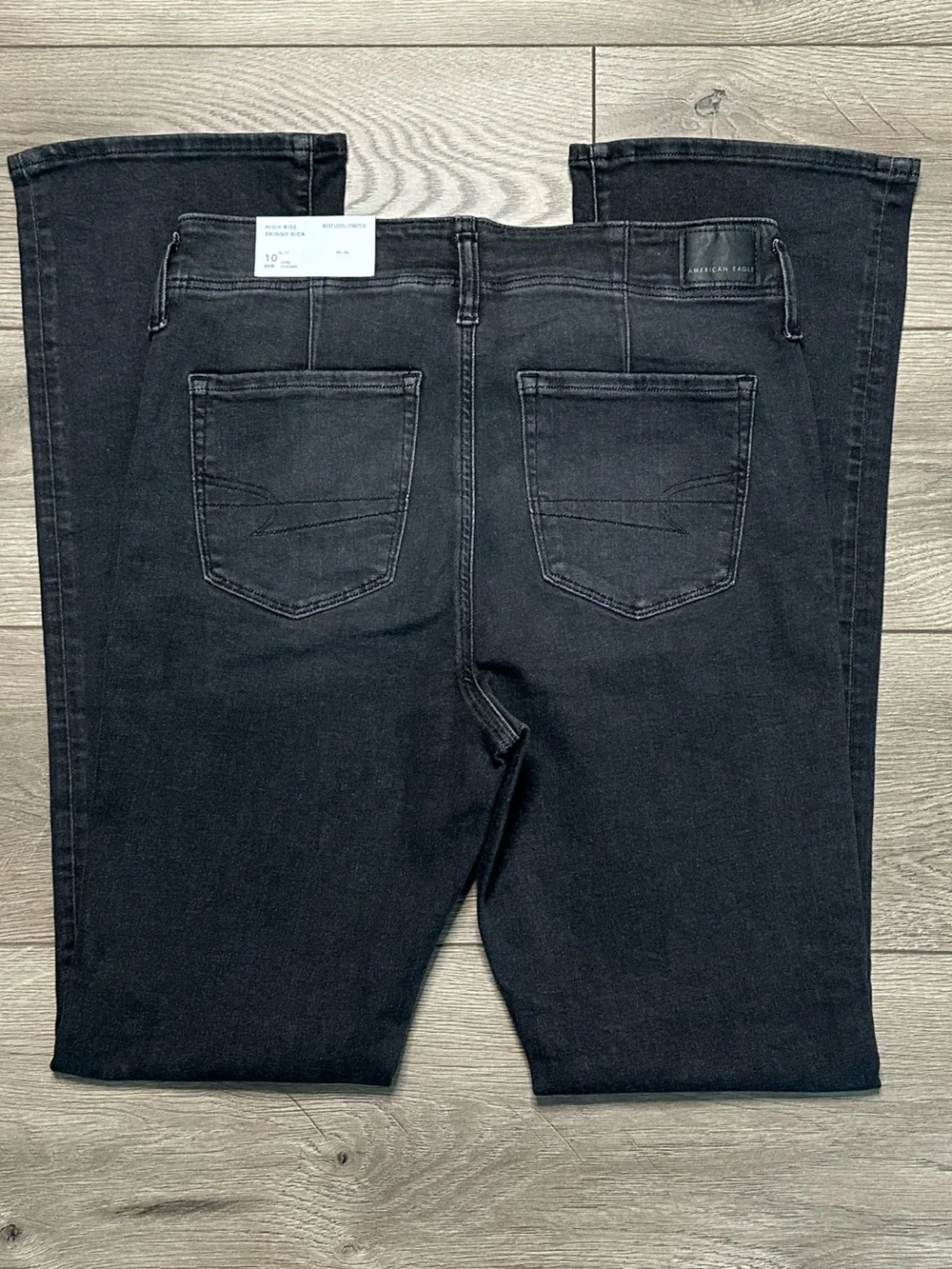American Eagle 32.5
